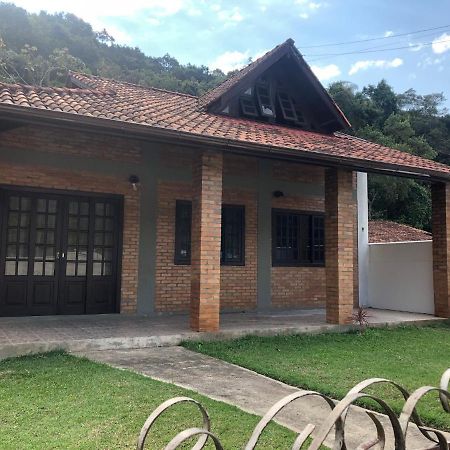 Casa Tijolinho a Vista - 150 mt praia Governador Celso Ramos Exterior foto