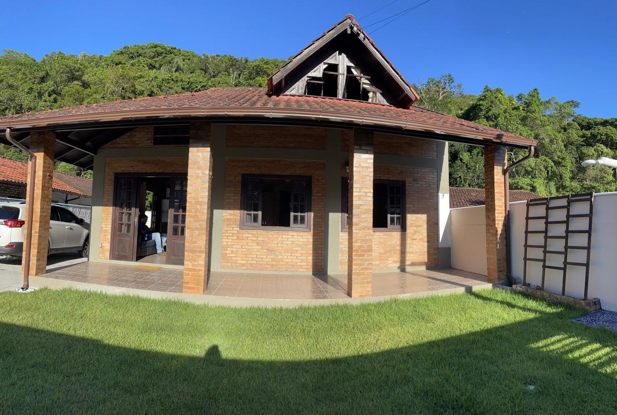 Casa Tijolinho a Vista - 150 mt praia Governador Celso Ramos Exterior foto